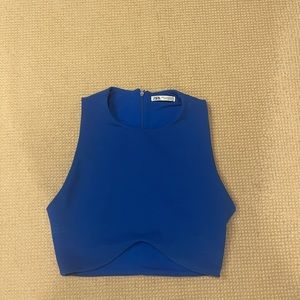 blue crop top
